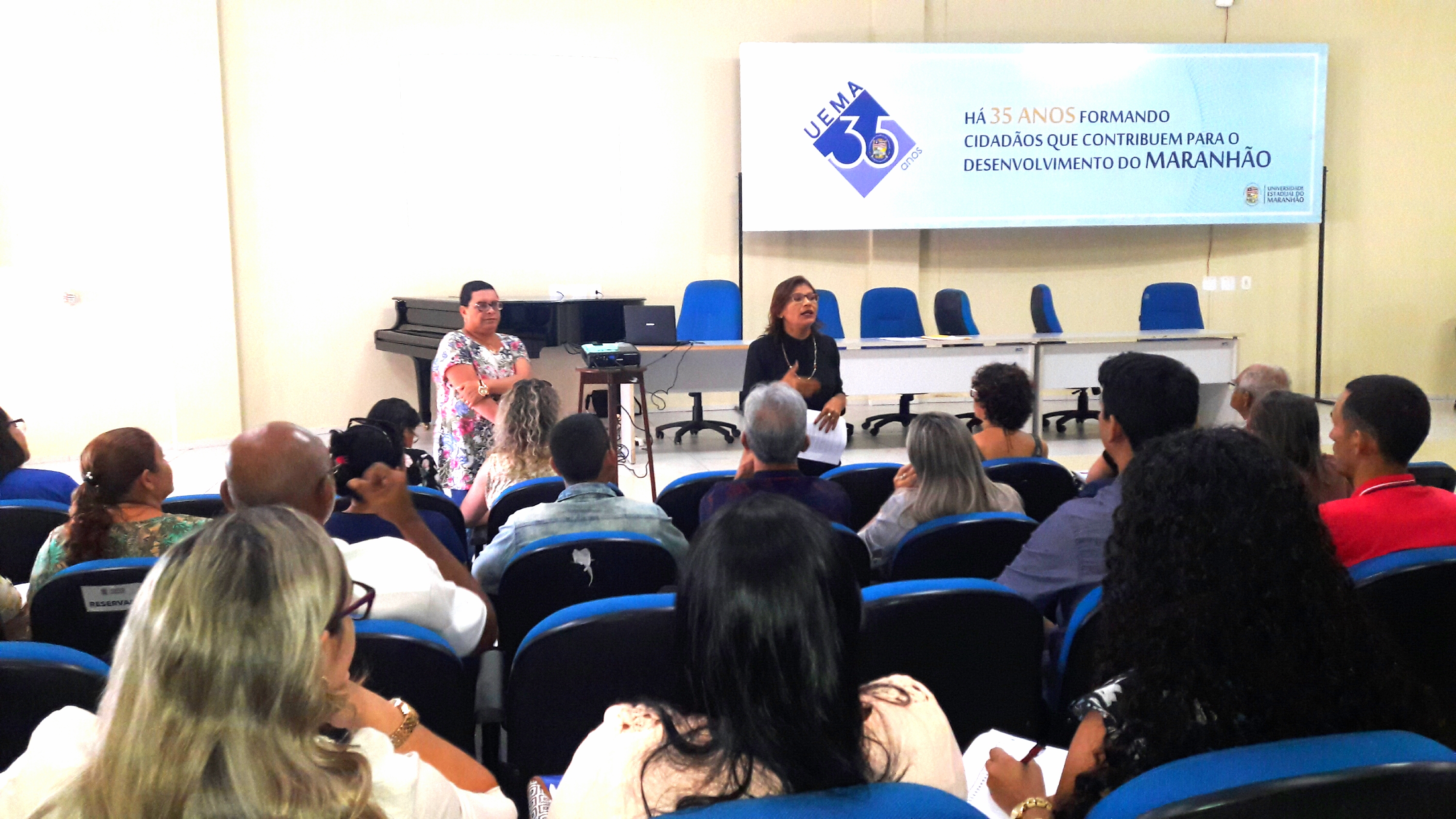 Coordenação Geral e pedagógica fazem reunião de alinhamento entre polos do Programa Ensinar 