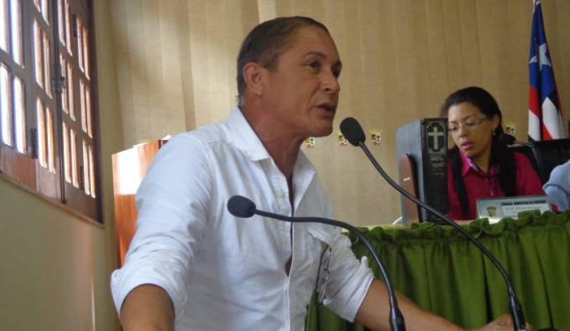 Nota de Pesar: professor Algenir Ferreira