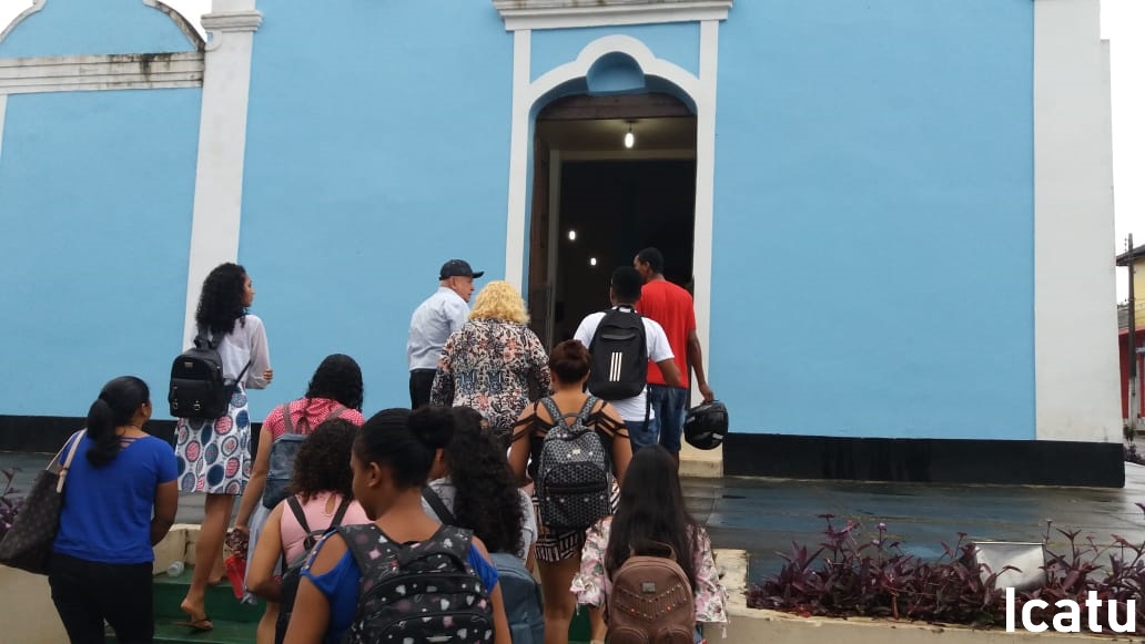 Alunos do Ensinar conhecem pontos históricos e apresentam seminário interdisciplinar