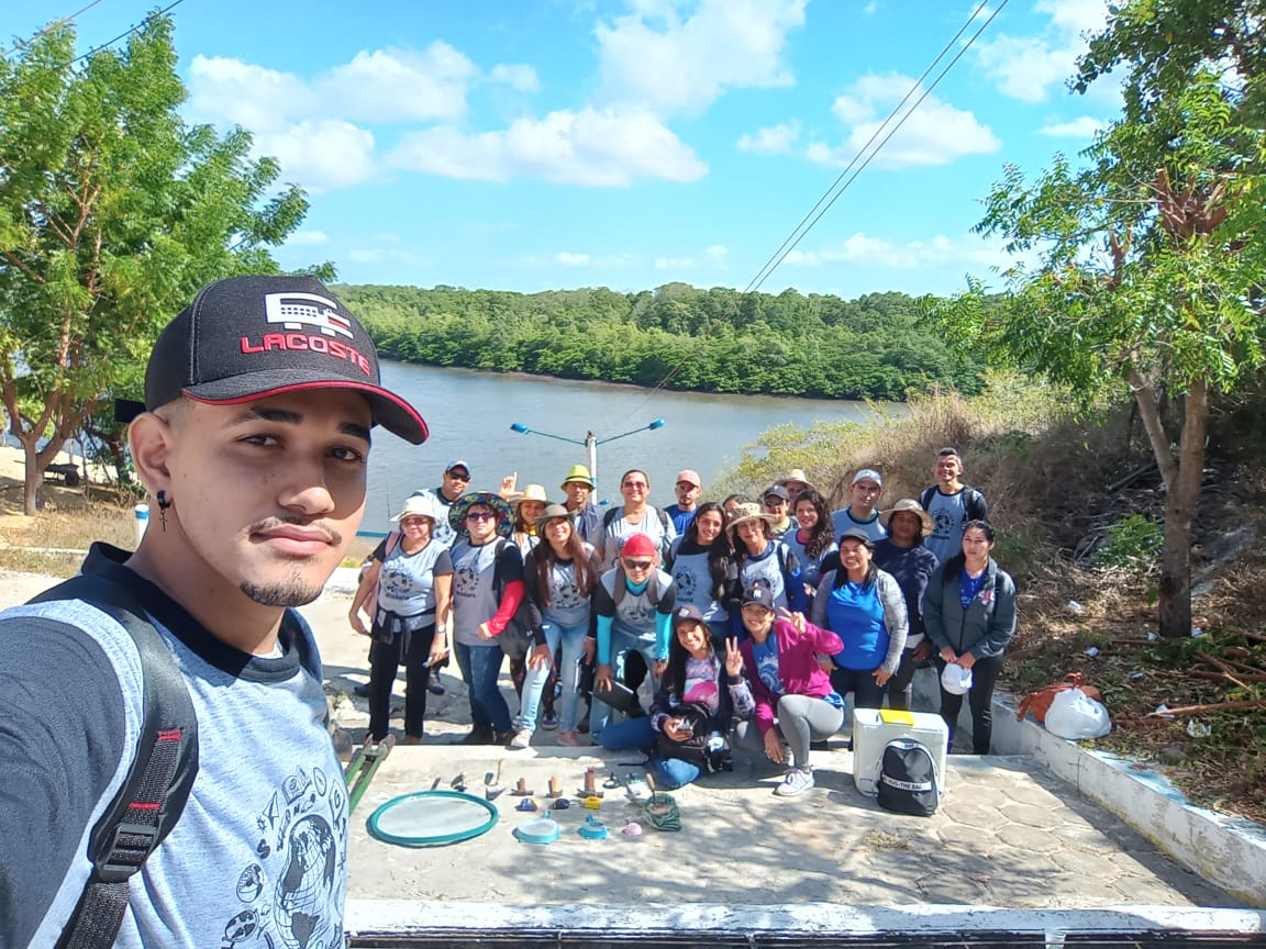 Polo de Água Doce do Maranhão realiza aula de campo com alunos de Geografia