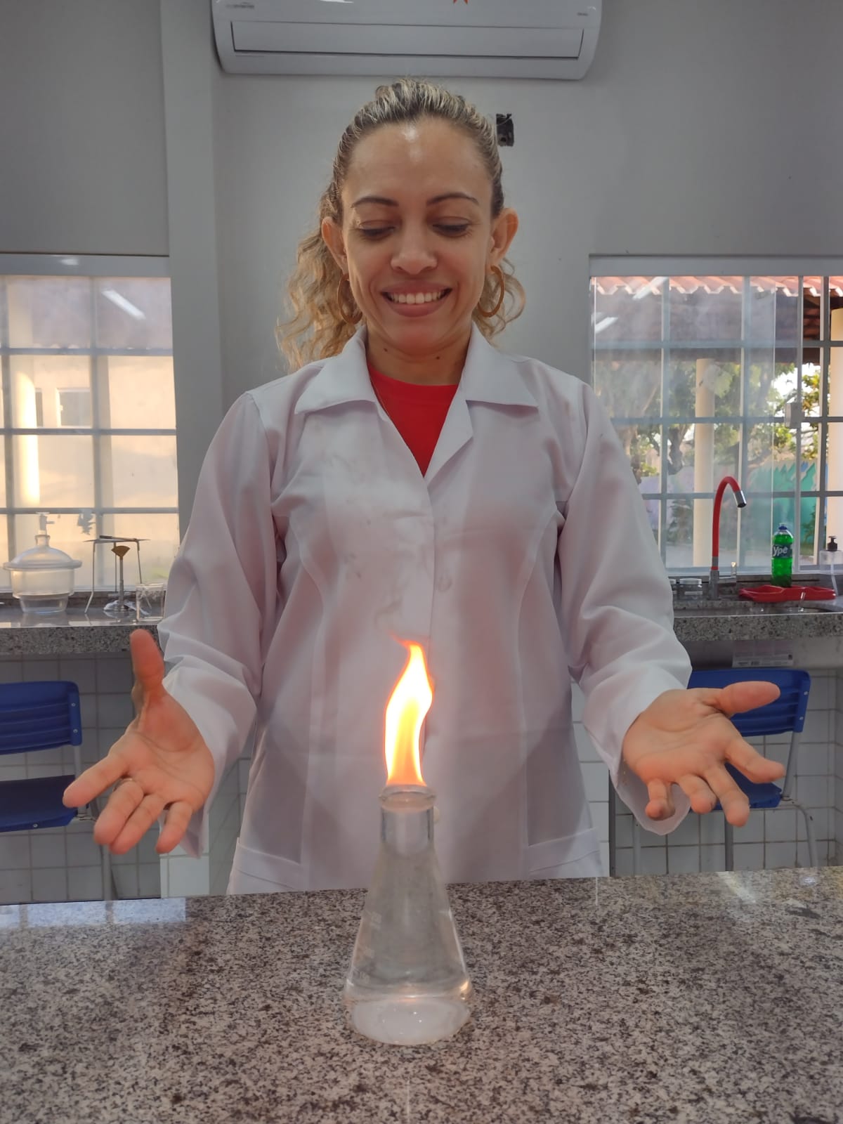 Coordenação Técnico-Científica do Programa Ensinar realiza segunda etapa da capacitação laboratorial para os professores de Biologia da escola Maria Pinho