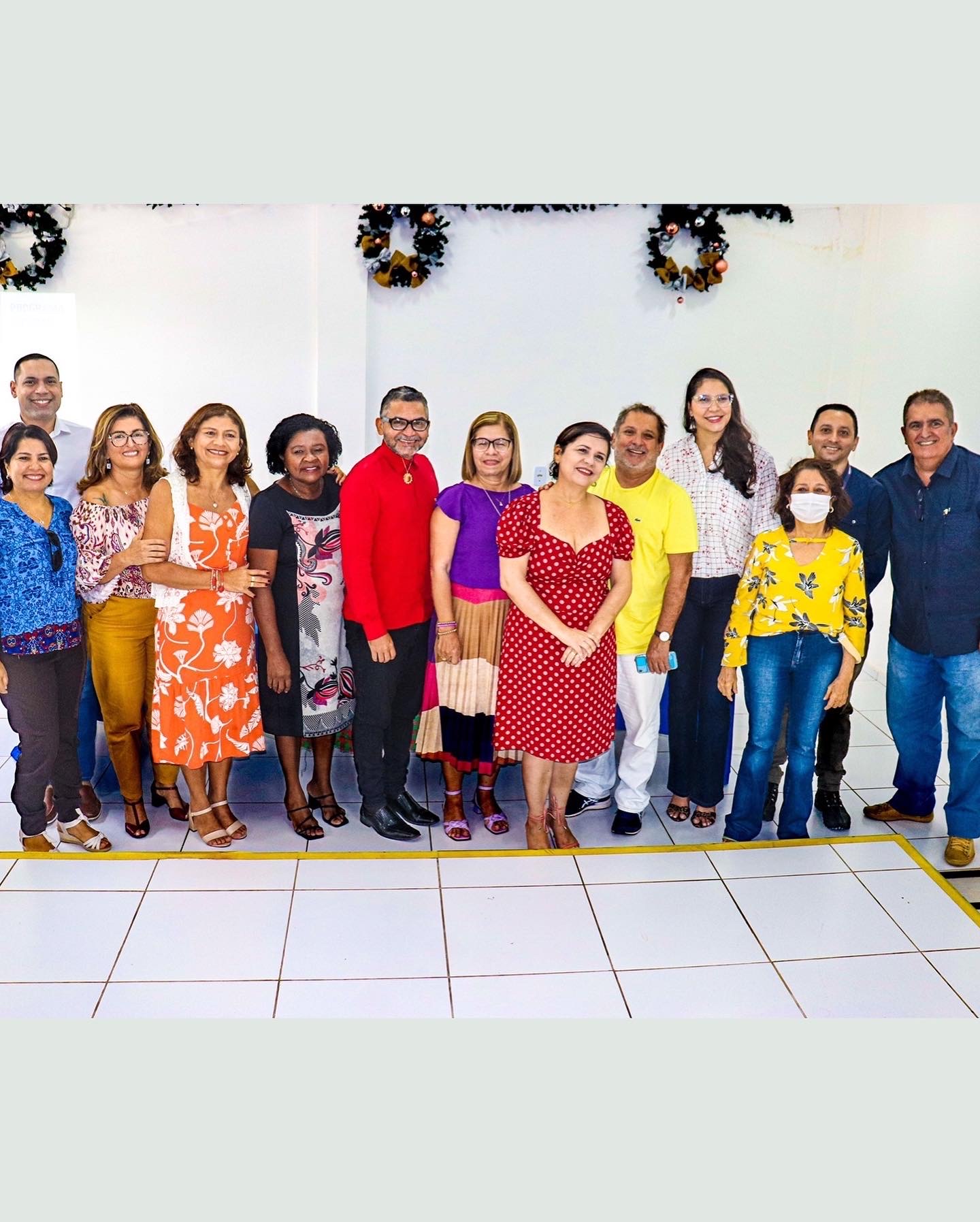 Programa Ensinar lança livro sobre vivência na prática docente
