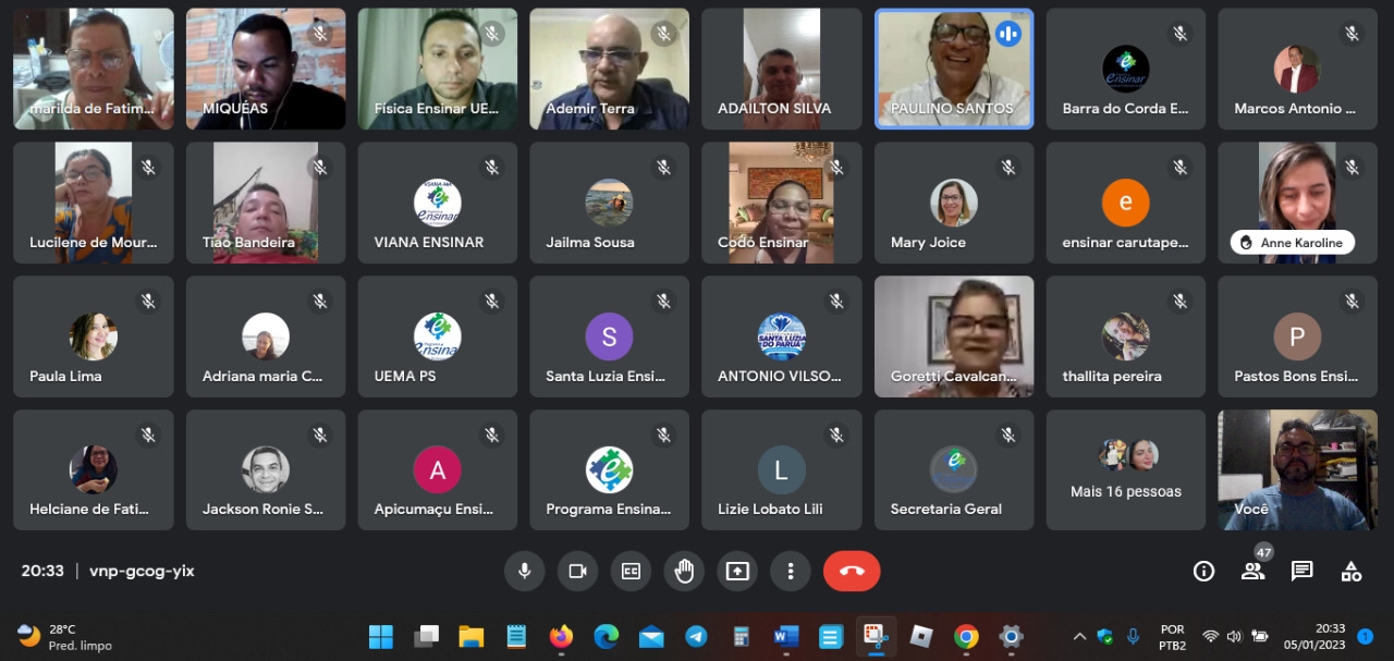 Coordenadora do Programa Ensinar realiza primeira reunião com coordenadores de polo