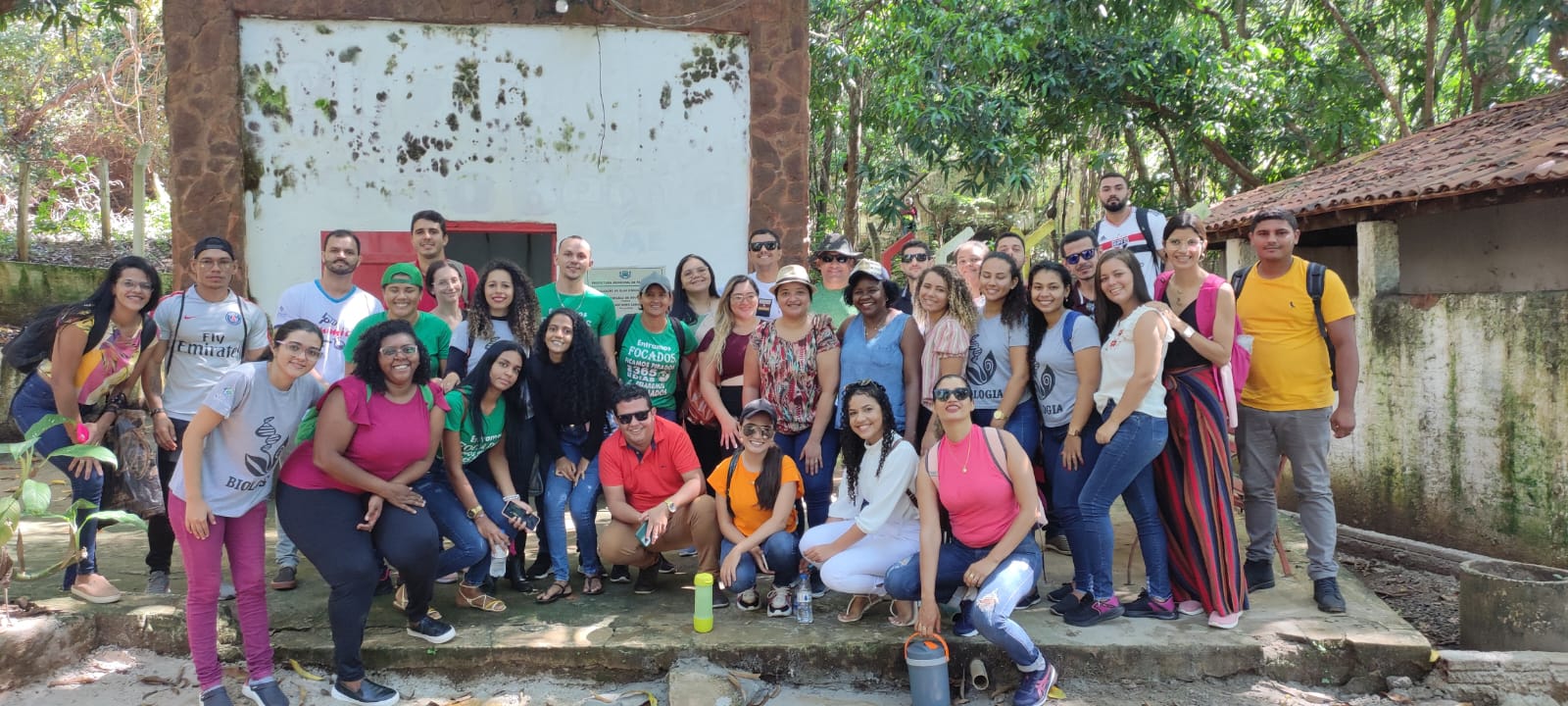 Interdisciplinaridade: alunos dos cursos de Ciências Biológicas e Química do Polo Paraibano se unem em aula de campo