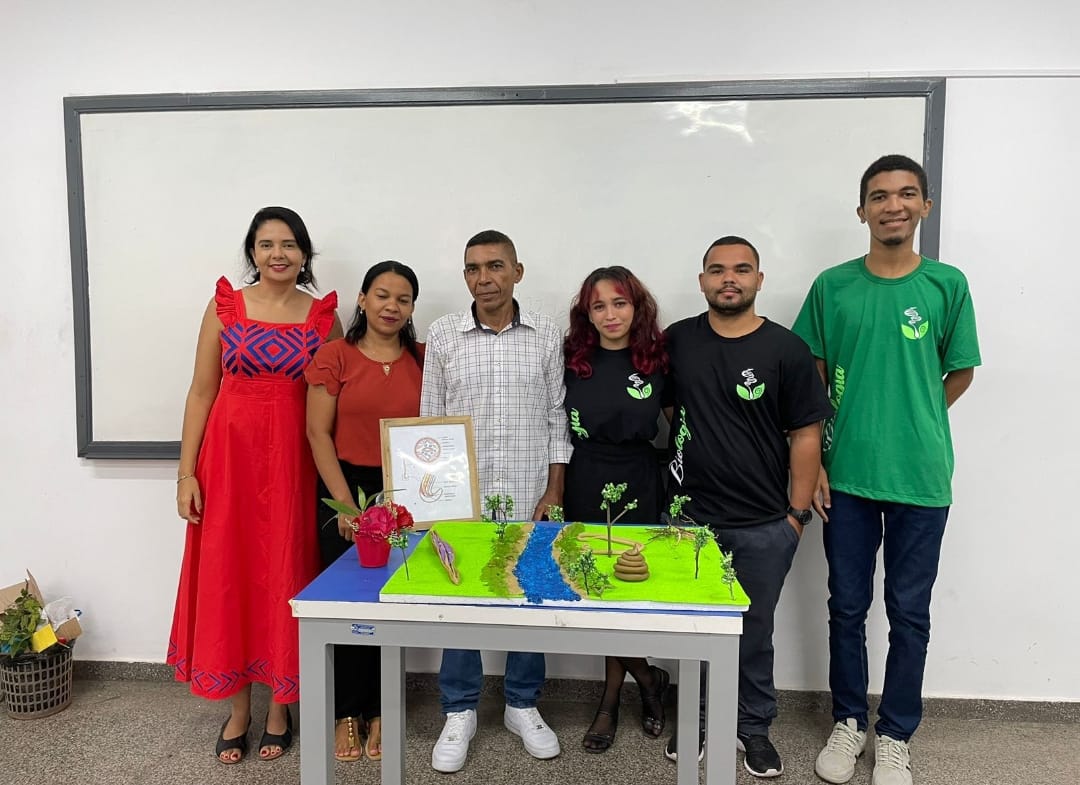 Alunos de Ciências Biológicas do Polo Codó realizam exposição sobre os Invertebrados Acelomados e Pseudocelomados