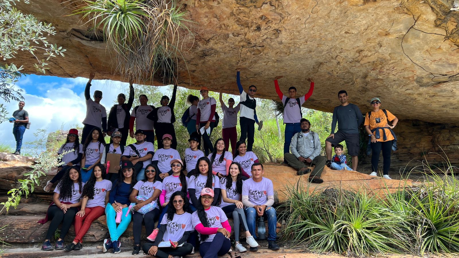 Alunos de Geografia do Polo Brejo exploram a disciplina Geomorfologia no Parque Nacional de Sete Cidades – PI