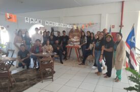 Alunos de Ciências Biológicas do Polo Santa Inês realizam Café Sociológico com foco em Émile Durkheim e Louis Althusser