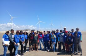 Alunos de Geografia do Polo Água Doce visitaram o Parque Parque Eólico dos Pequenos Lençóis Maranhenses e a Lagoa do Barreiro Azul