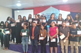 Estudantes de Pedagogia do Polo Presidente Médici realizam Seminário sobre Gestão Escolar e publicam artigos científicos