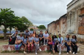 Alunos de Ciências Sociais vivenciam aula de campo sobre identidade na pós-modernidade em Codó