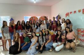 Acadêmicos de Letras do Polo Santa Luzia do Paruá promovem seminário sobre políticas avaliativas