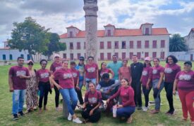 Alunos de Geografia têm aula de campo em Alcântara e vivenciam a Pedologia na prática