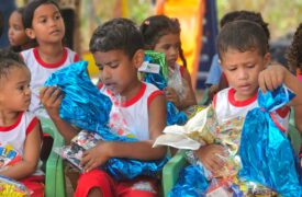 Programa Ensinar da Uema realiza ação social em creche comunitária e beneficia 38 crianças