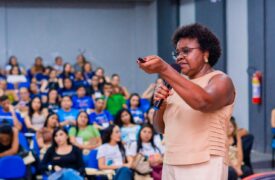 IX Seminário de Formação de Professores tem tarde palestras e apresentações de trabalho